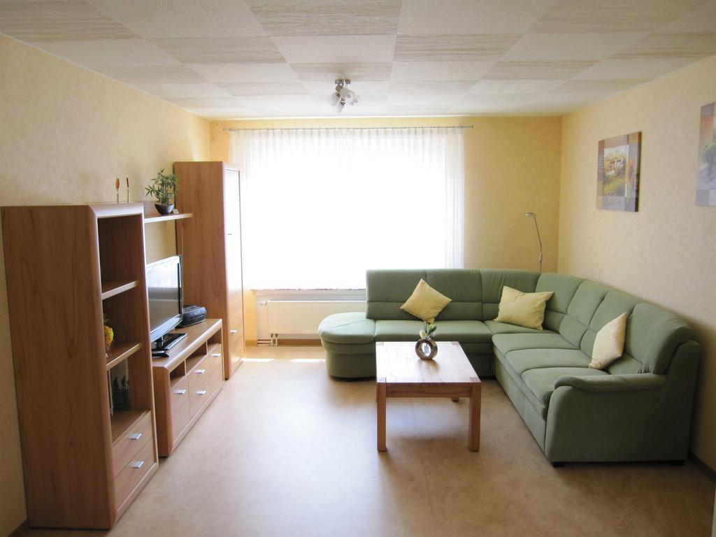 Ferienwohnung Schoenhense 메데바흐 외부 사진