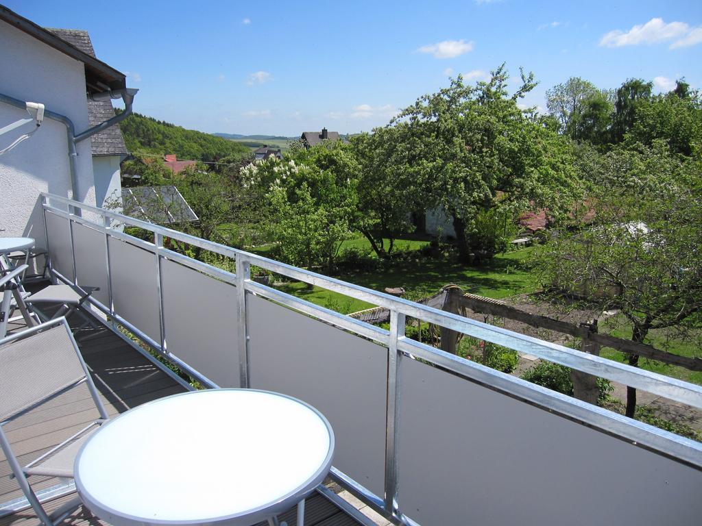 Ferienwohnung Schoenhense 메데바흐 외부 사진