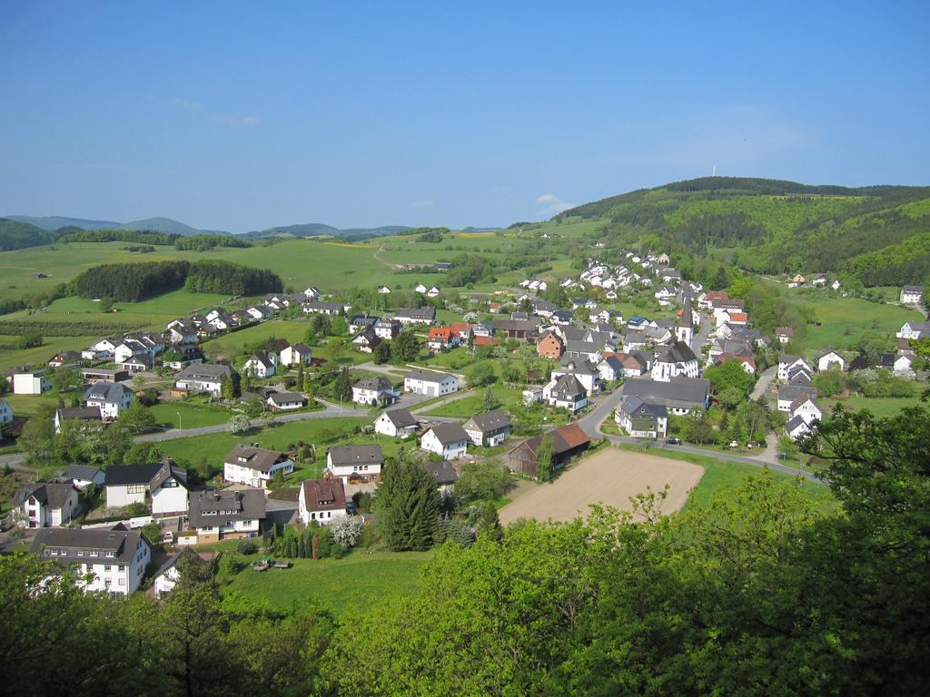 Ferienwohnung Schoenhense 메데바흐 외부 사진